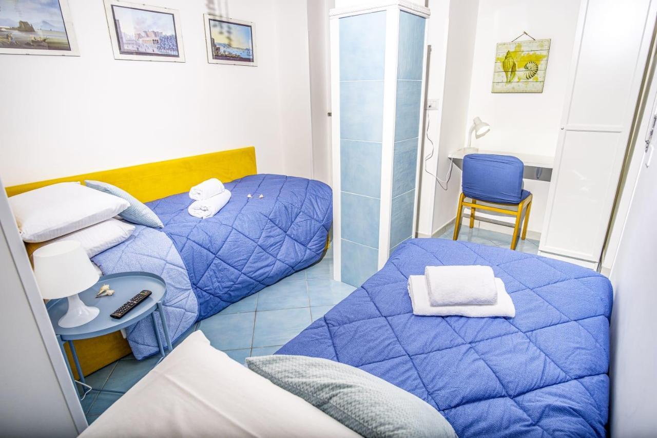 La Casetta Linda - New 2 Bedroom Apt In Sorrento With Seaview Terrace المظهر الخارجي الصورة