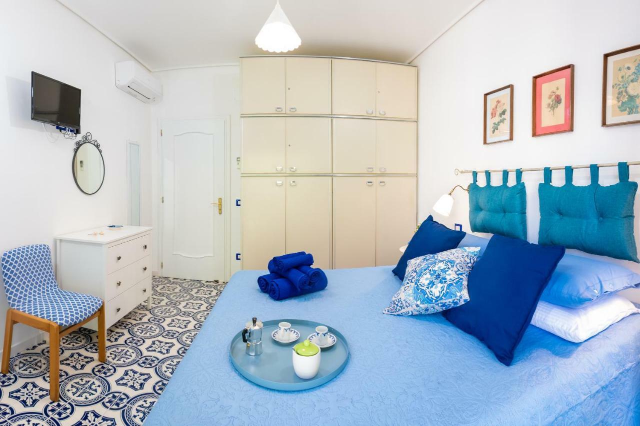 La Casetta Linda - New 2 Bedroom Apt In Sorrento With Seaview Terrace المظهر الخارجي الصورة