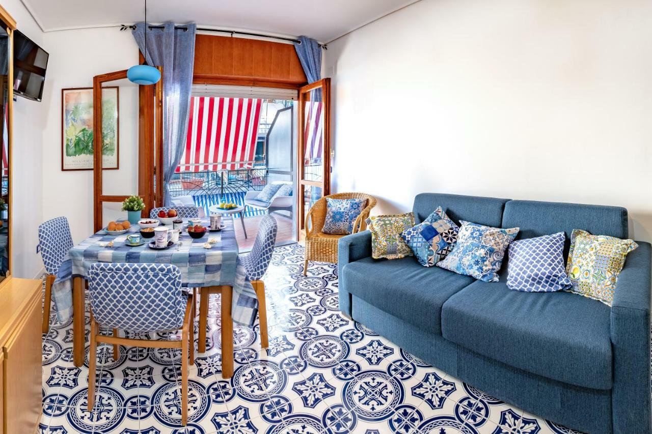 La Casetta Linda - New 2 Bedroom Apt In Sorrento With Seaview Terrace المظهر الخارجي الصورة
